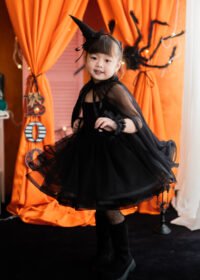 Black Swan Spookette